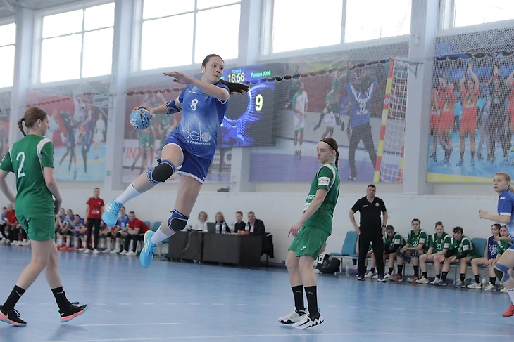 Девушки-2006. Ольга Акопян: "В Минске порой немного по-детски фолили — сказывается возраст", изображение №4