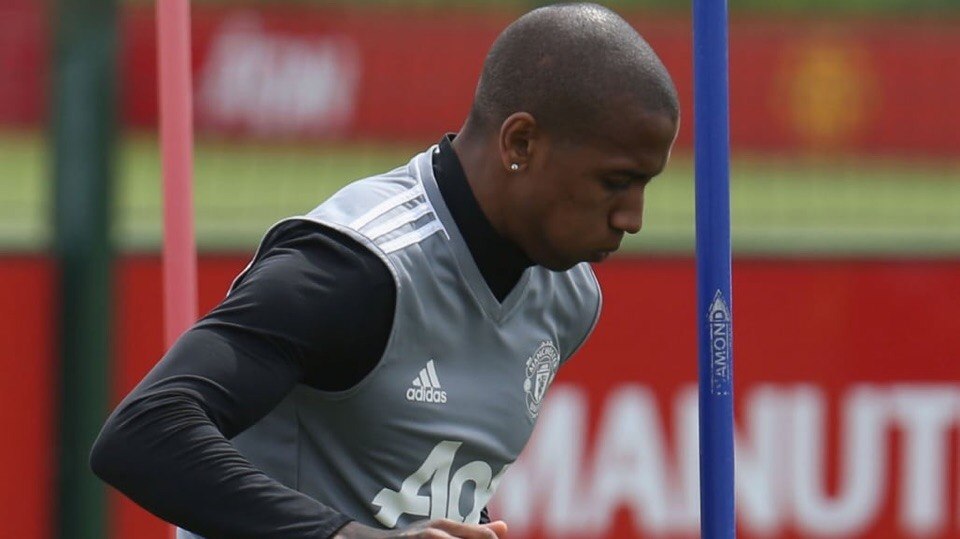 Манчестер Юнайтед