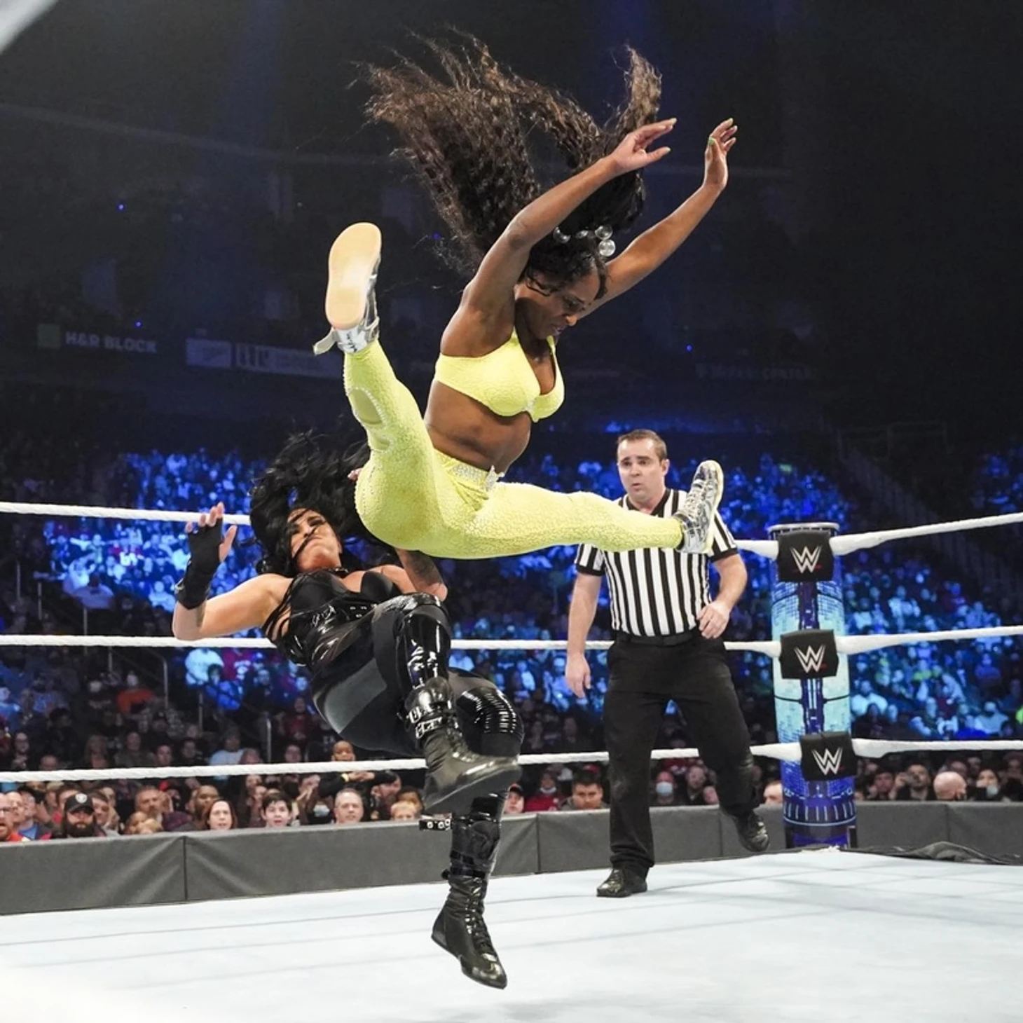 Обзор WWE Friday Night SmackDown 28.01.2022, изображение №4
