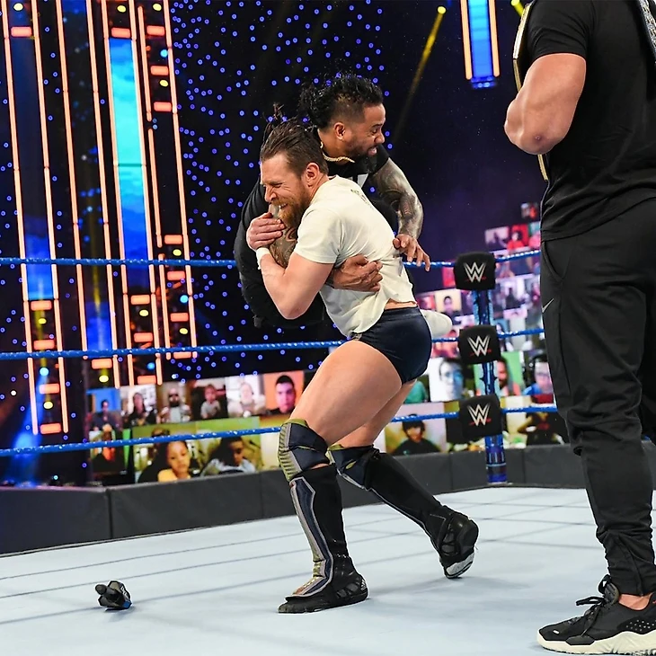 Обзор WWE Friday Night Smackdown 05.03.2021, изображение №6