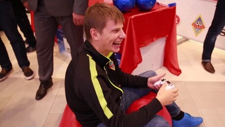 За год мы сделали кучу игр про казахстанский спорт. Самое время вспомнить!