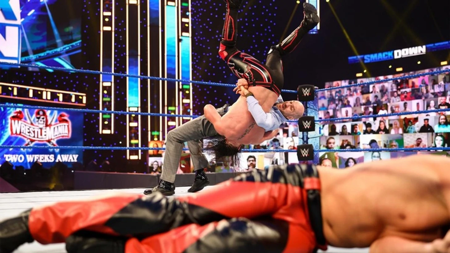 Обзор WWE Friday Night Smackdown 26.03.2021, изображение №11