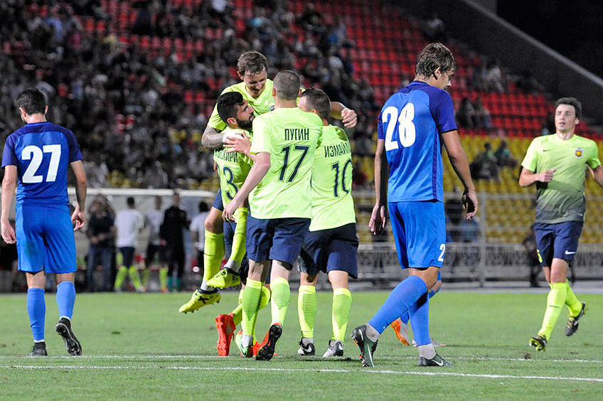 Григорян начал с победы, Юрана вспоминали в Калуге (видео)