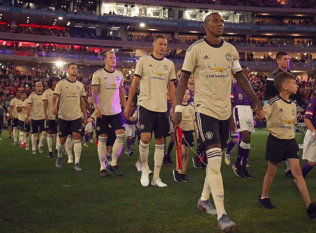 Манчестер Юнайтед, премьер-лига Англия