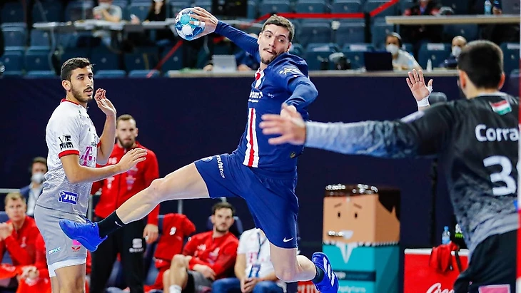 Лига чемпионов. Фантастический "Киль" и типичный Кельн! "Финал четырех" не изменяет себе, изображение №5