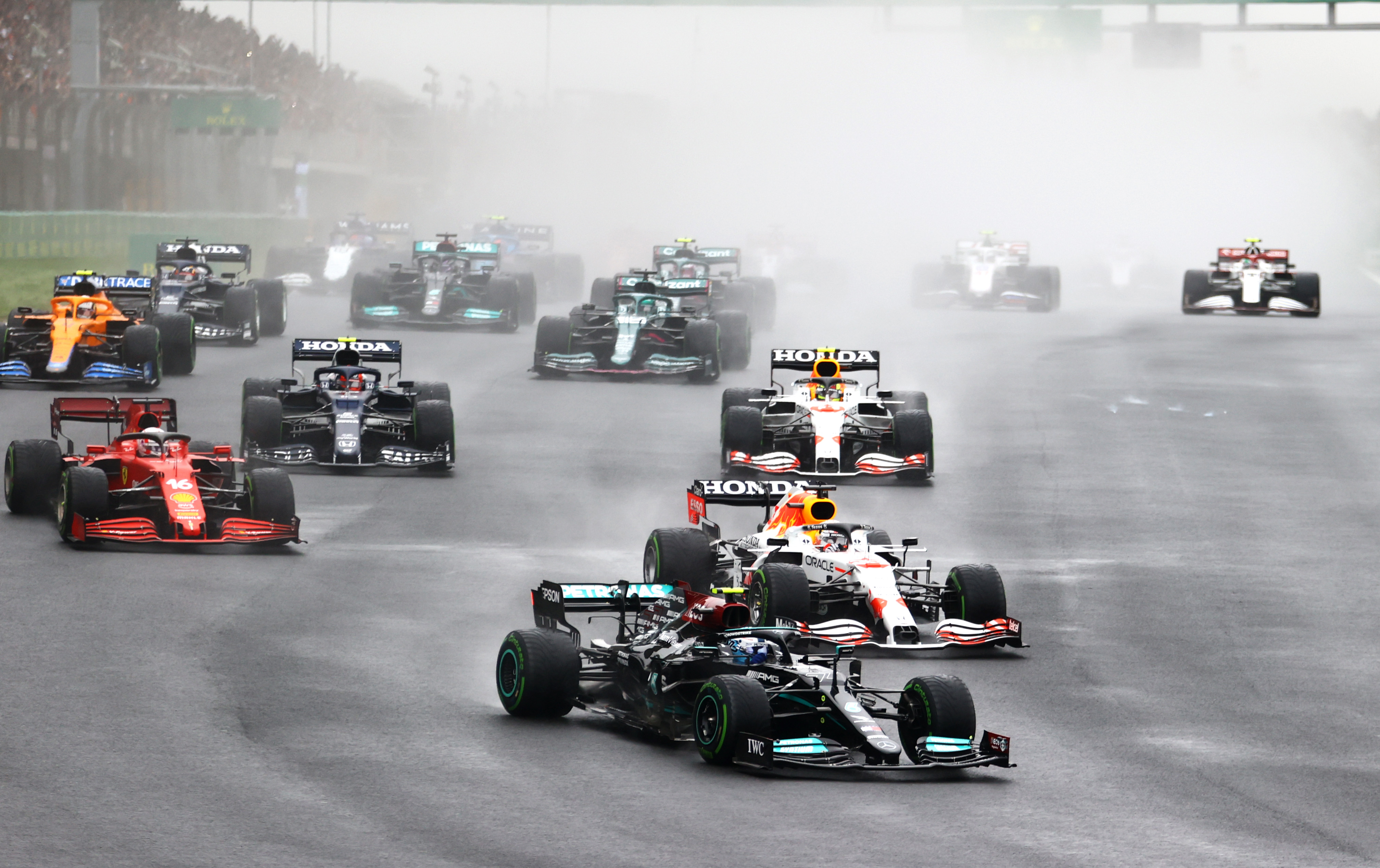 Формула 1 результаты последней гонки. Grand prix f1. Гран при Турции 2021. Валттери Боттас формула 1. Гран-при Турции формулы-1 2021.
