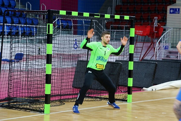 Антон Терехов