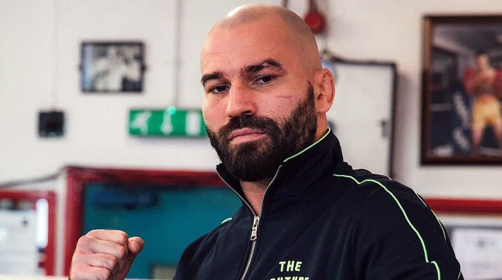 Артем Лобов хочет заключить сделку на один бой с Зубайрой Тухуговым в UFC Dublin