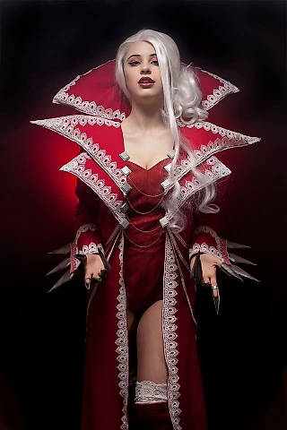 Fem Cosplay на Vladimir. Резусы не смешивать