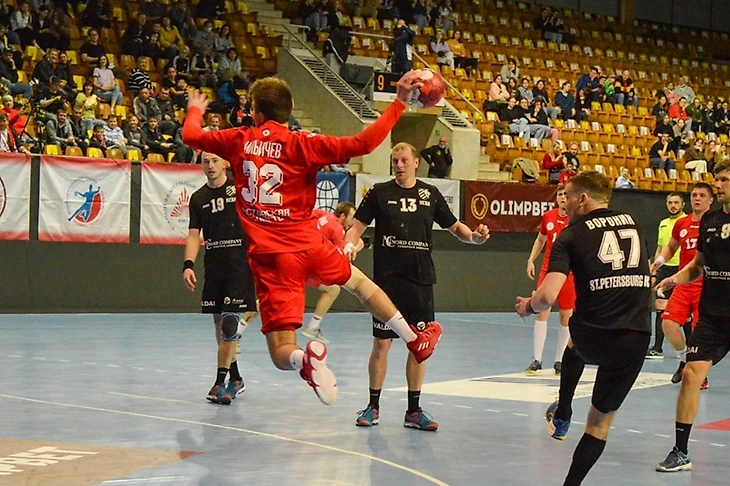 Чемпионат России. Одна интрига и три закономерности: мужской плей-офф стартовал "по расписанию", изображение №7