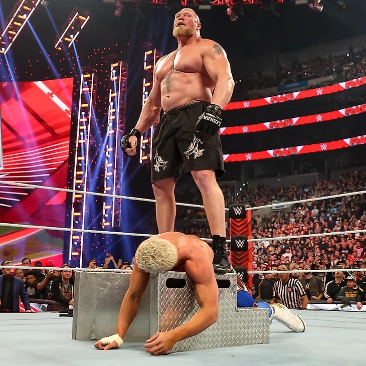 Обзор WWE Monday Night RAW 03.04.2023, изображение №31