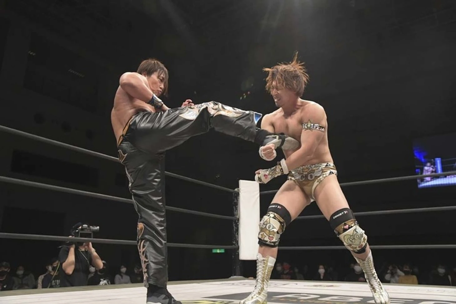 Обзор DDT Friendship, Hard Work, and Victory in Nagoya 23.02. 2021 (+ мэйн-ивент DDT Into the Fight от 28.02.2021), изображение №7
