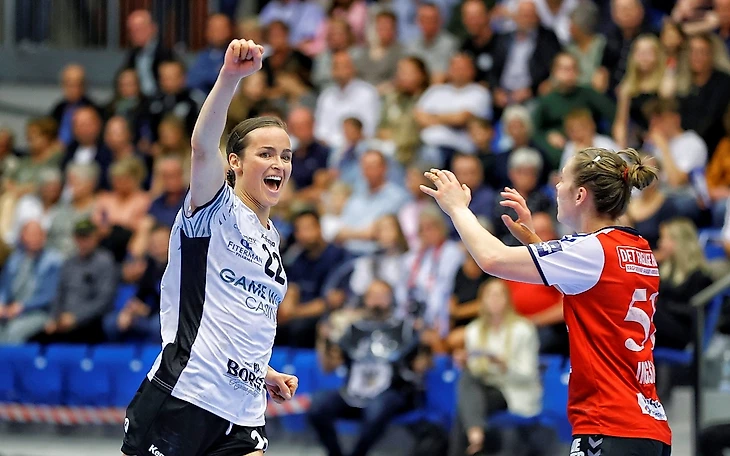 Лига чемпионов. План Василе был хорош, но с изменениями Йенсена "Бухарест" не справился, изображение №2