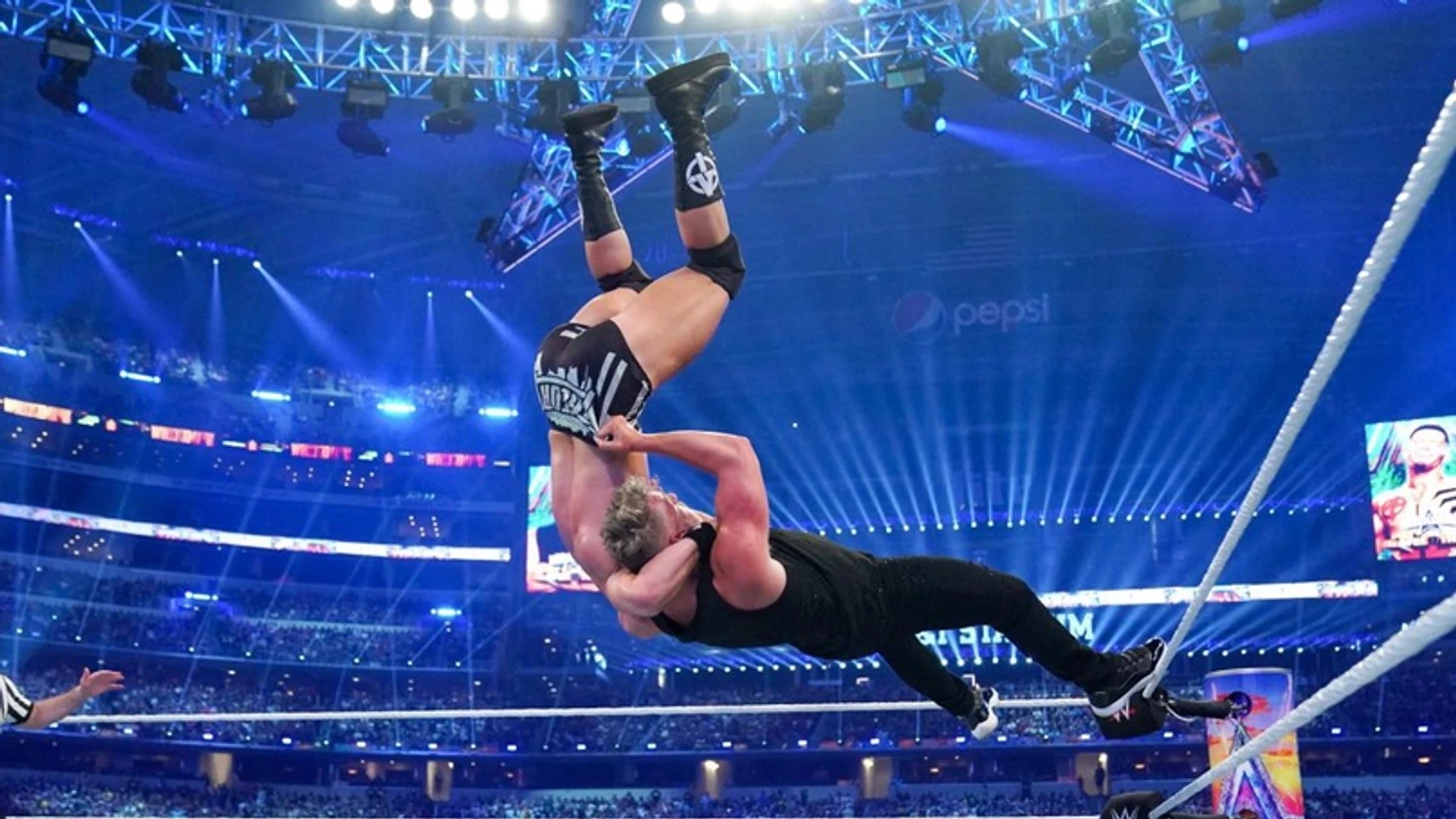 Обзор второго дня WrestleMania 38, изображение №22