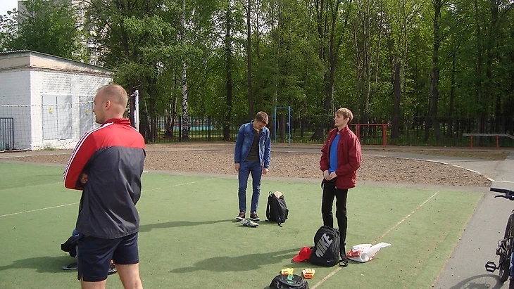 Поле 19 школы