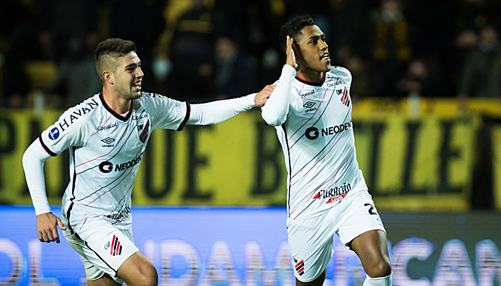 Педро Роша забил первый гол в Бразилии: положил в стиле Халка, но с адаптацией пока проблемы