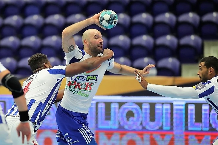 Лига чемпионов. Хоан Каньельяс: "В Бресте играть тяжело, но мне там всегда нравилось. Атмосфера что надо", изображение №2