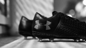 kickster_ru_under_armour_clutchfit_3d_03