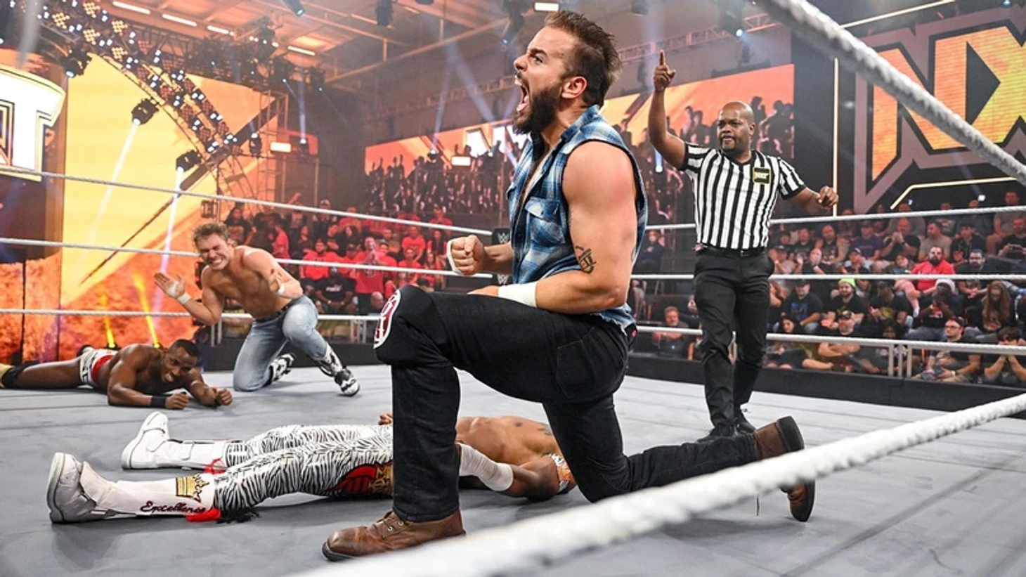 Обзор WWE NXT 06.12.2022, изображение №23