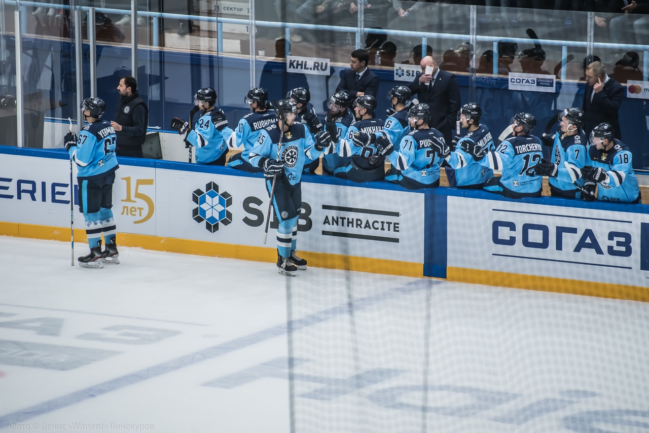 Сибирь - Ак Барс. На контрасте