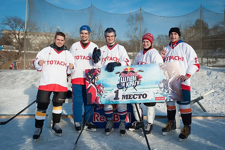 Red Bull Шлем и Краги, Владивосток