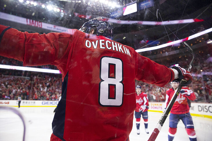 История любви Овечкина и «восьмерки»: взял номер из-за мамы и связывал с ним главные даты в жизни