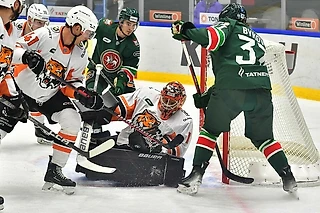 КХЛ: шансы «Ак Барса» и «Амура» на победу в матче регулярного чемпионата