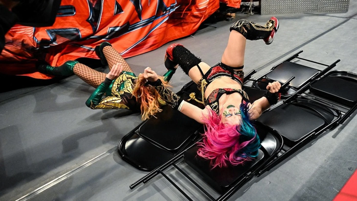 Обзор WWE Monday Night RAW 04.07.2022, изображение №29