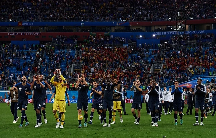 Сборная Франции празднует выход в финал ЧМ-2018 | Getty Images