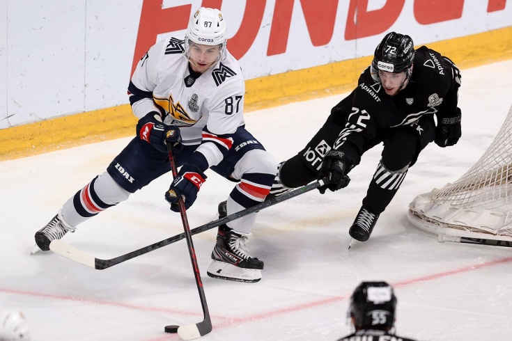 «Магнитка» растоптала «Трактор» за один период. Челябинск совсем не знал, как играть с шайбой