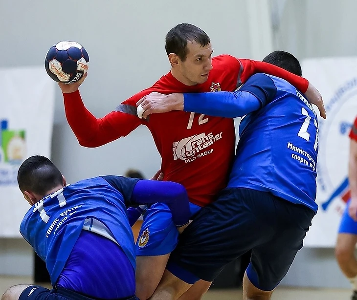 Olimpbet Суперлига. У &quot;Акбузата&quot; не всё хоккей: на сей раз Уфа не смогла обыграть ЦСКА, изображение №1