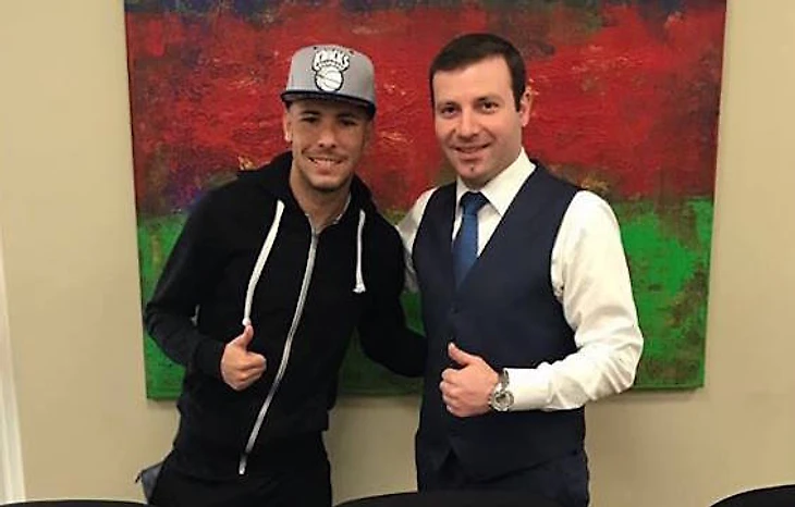 Альмейда (слева) и генсек АФФА, Эльхан Мамедов