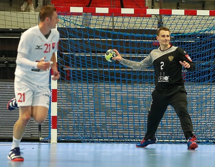 ЧЕ-2020. Сборная в Испании. Денис Заболотин: "А там, глядишь, и на Олимпиаду попадем...", изображение №2