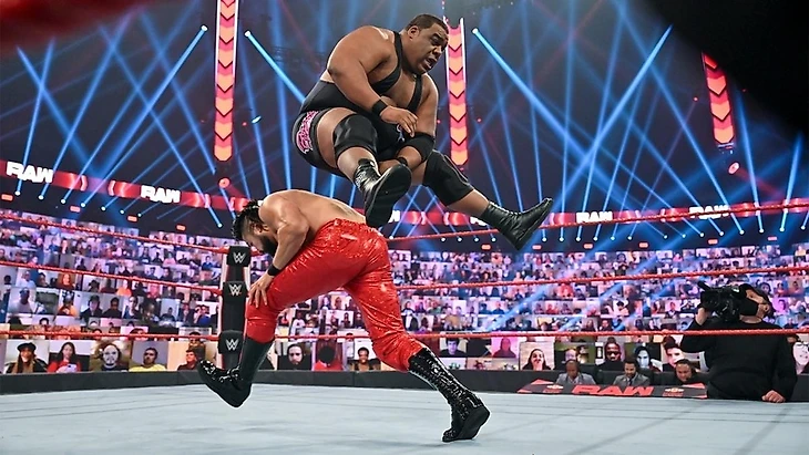Обзор WWE Monday Night RAW 28.09.2020, изображение №8
