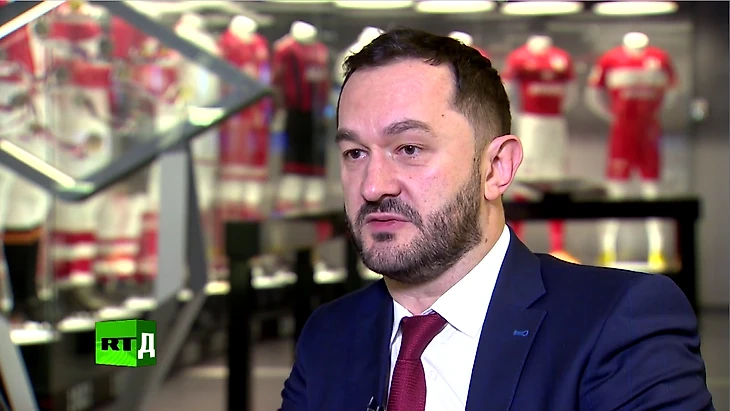 «Сейчас разговоры об уходе Промеса беспочвенны»: вице-президент «Спартака» об итогах года, новых трансферах и фанатах