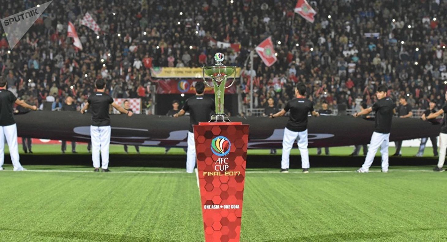 И это гораздо интереснее обнаружения себя с бутылкой блейзера на лавочке у подъезда из-за того, что клуб закрыли за ненужностью.