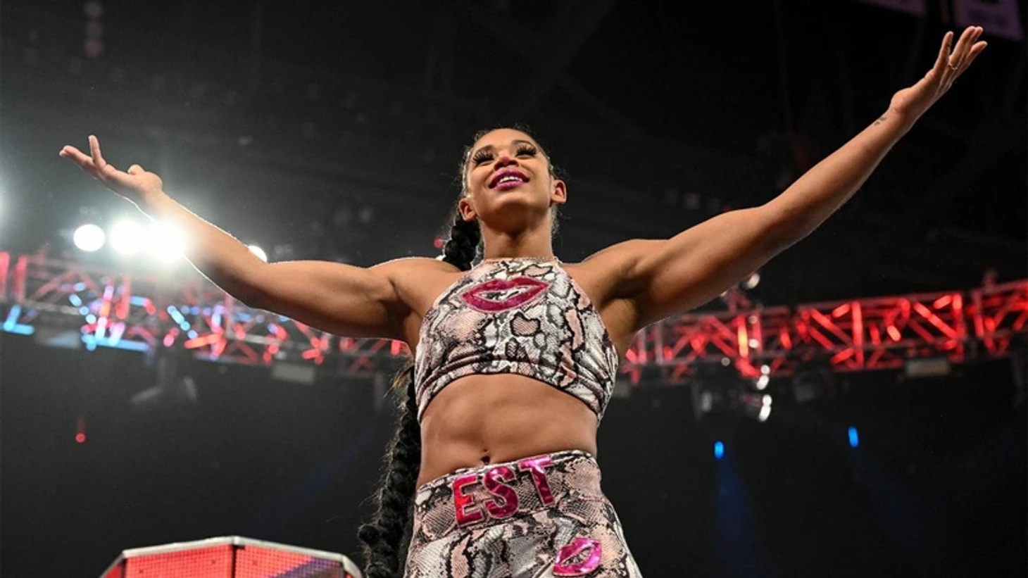 Обзор WWE Monday Night RAW 20.12.2021, изображение №6