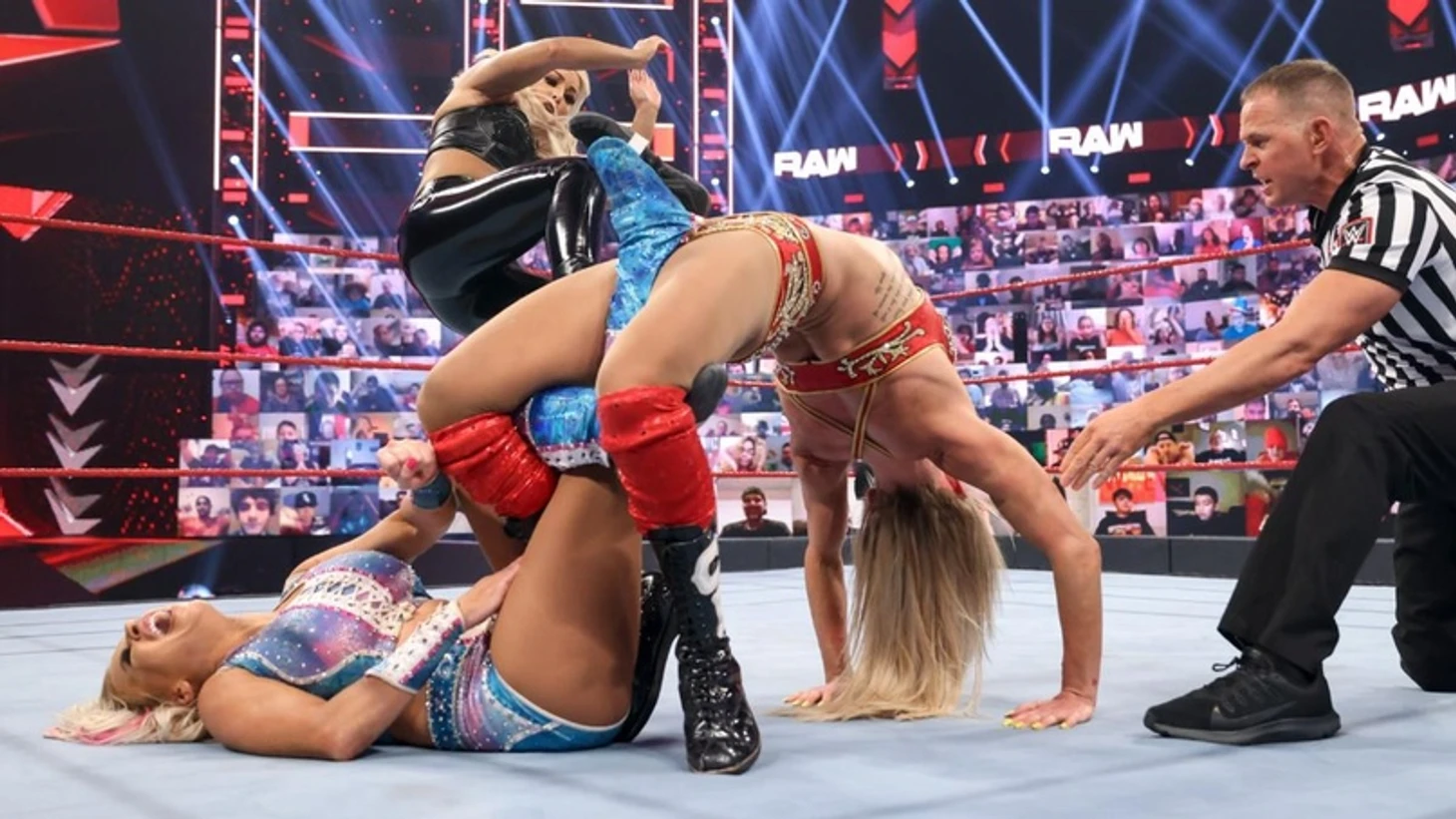 Обзор WWE Monday Night RAW 03.05.2021, изображение №8