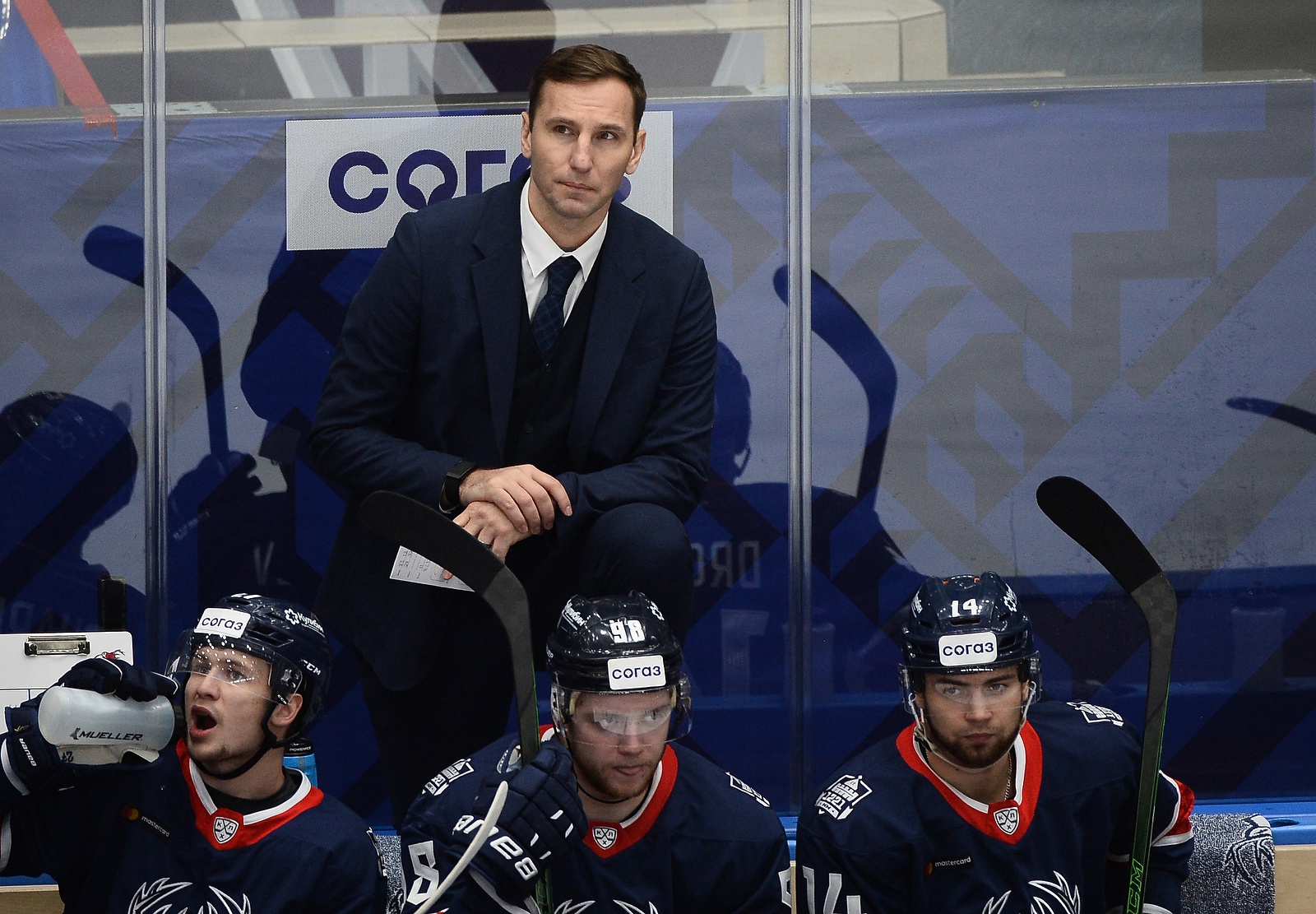 Где он, свет в конце тоннеля для «Торпедо»? Командной игры так и нет. Впереди непобедимое московское «Динамо»