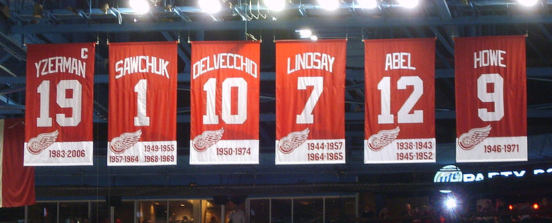 Пять игроков НХЛ, чьи номера, на удивление, не были выведены из обращения