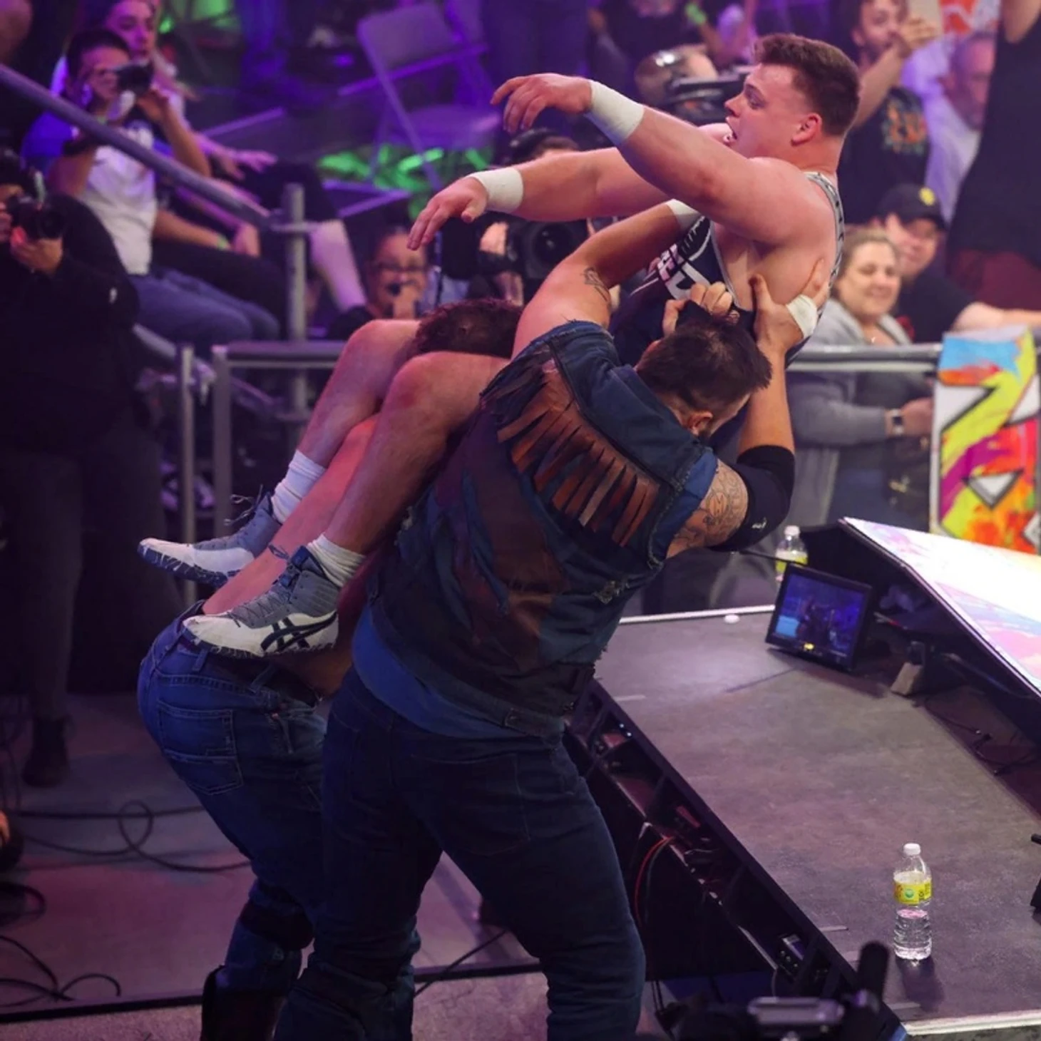Обзор WWE NXT 2.0 12.04.2022, изображение №15