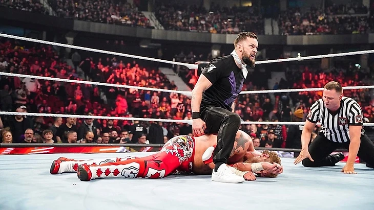 Обзор WWE Monday Night RAW 20.02.2023, изображение №1
