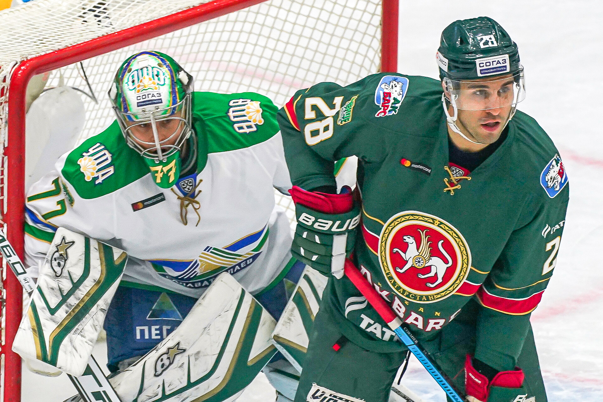 В Беларусь приезжают сразу два топ-клуба КХЛ. В их составе – главные звезды лиги и крутые белорусы