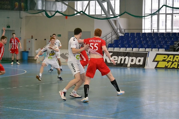 Молодежное первенство России. Тесно и жарко. Дальше — "Север" против "Юга", изображение №2