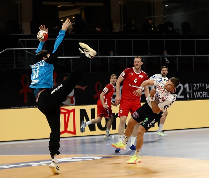 ЧМ-2021. В Египте начат отсчет счастливчиков. Их уже семь. Бесповоротно лишние — только корейцы, изображение №2