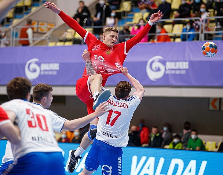 ЧЕ-2022. Россияне против фарерцев: уверенная победа, путевка на Евро... И неважный второй тайм, изображение №2