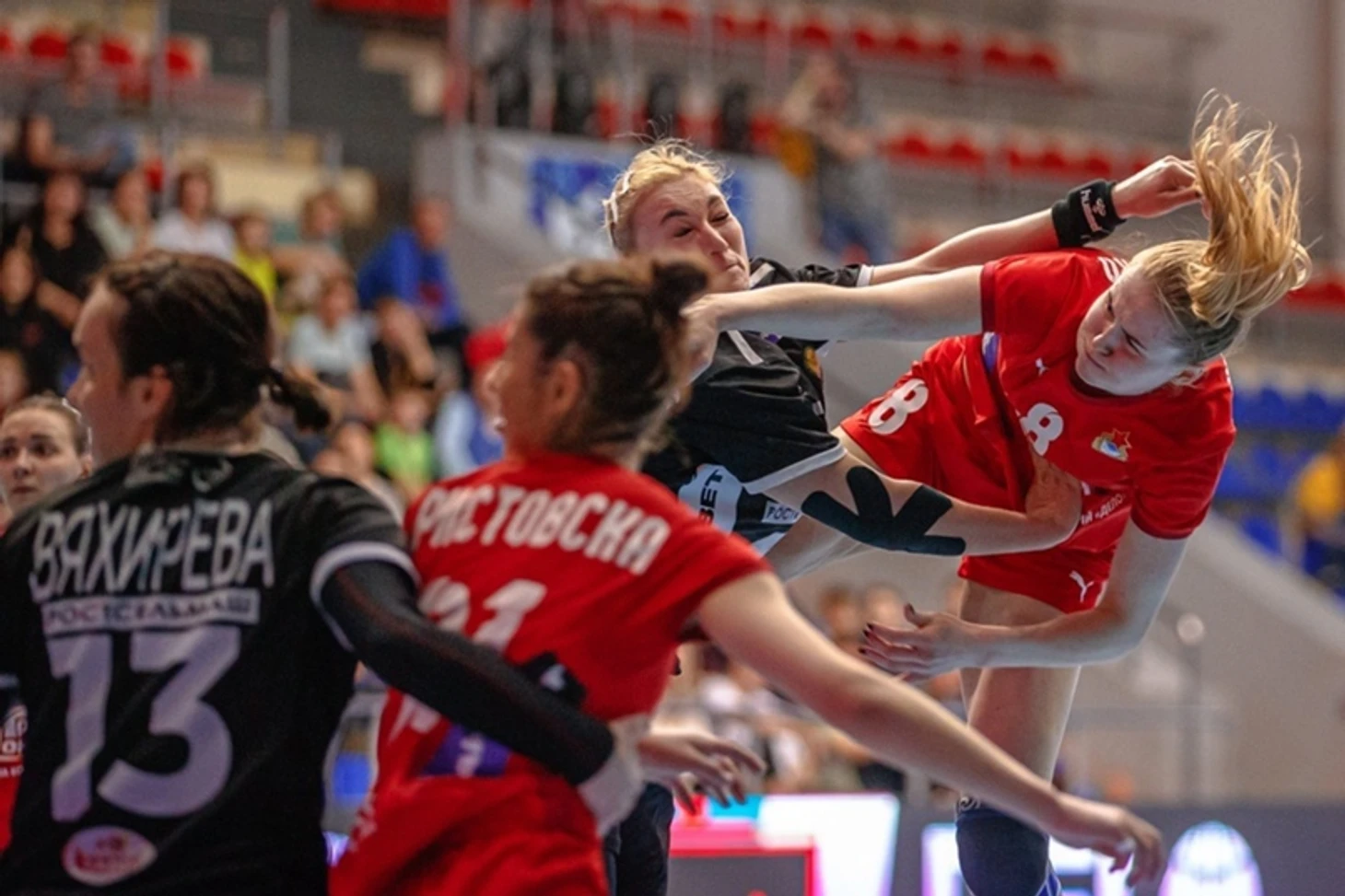 Совершеннолетний Кубок России возвращается домой. История побед "Ростова" и медалей "Лады", изображение №12