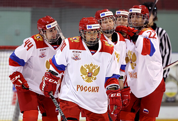 У России нет ни одной олимпийской медали в женском хоккее. Знакомьтесь с командой, которая едет в Пекин-2022 за наградами