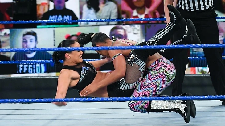 Обзор WWE SmackDown 19.03.2021, изображение №10
