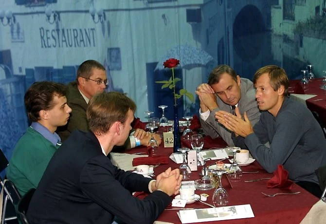 Слева направо: Глеб Шатуновский, Александр Медведев, Андрей Симоненко, Владимир Торжков, Сергей Блинов